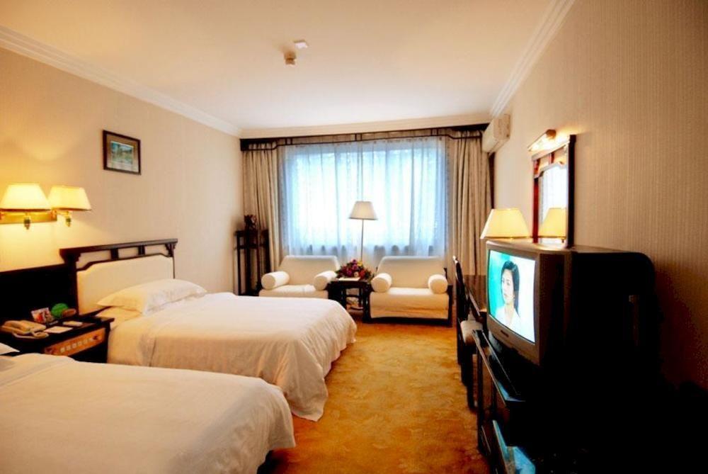 New Century Hotel Яншо Экстерьер фото